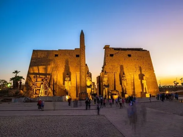 Luxor Full Day Tour with Hot Air Balloon