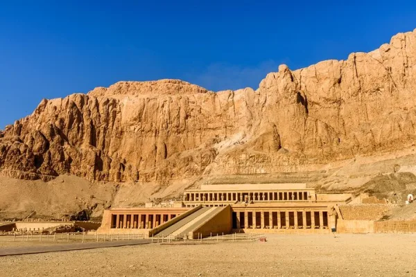 Full-Day Luxor Tour – Discover the East and West Banks of the Nile